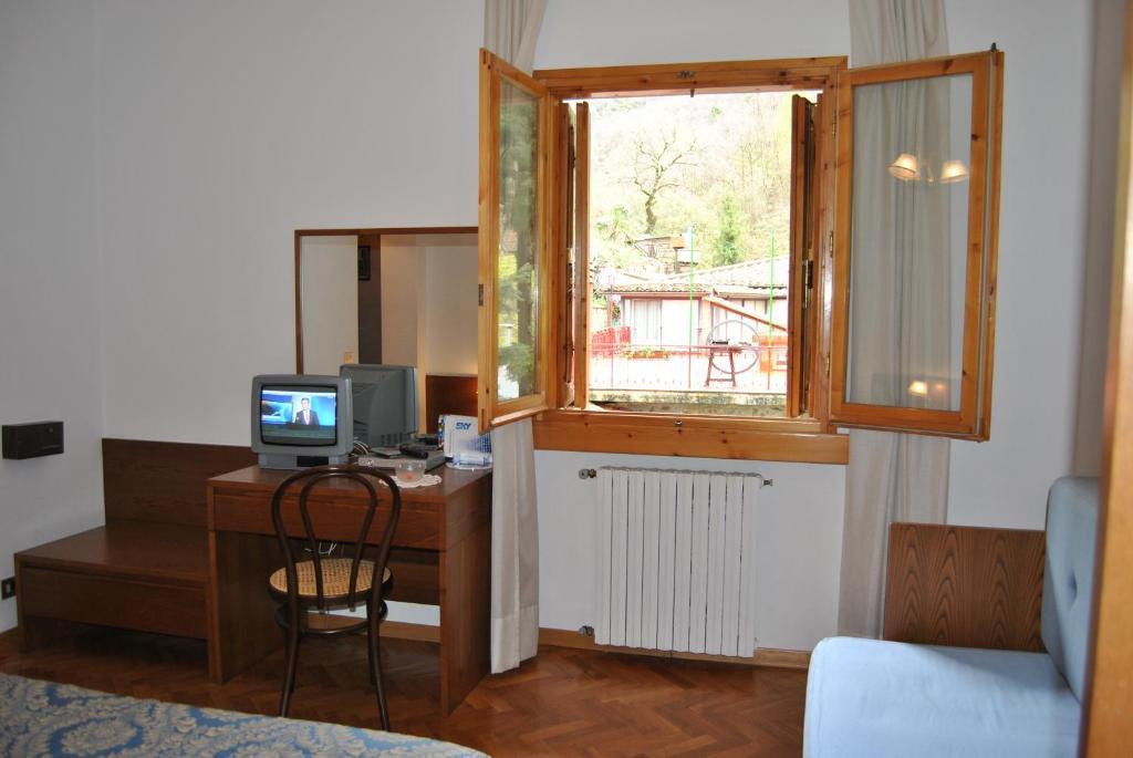 Hotel Archimede Reggello Szoba fotó