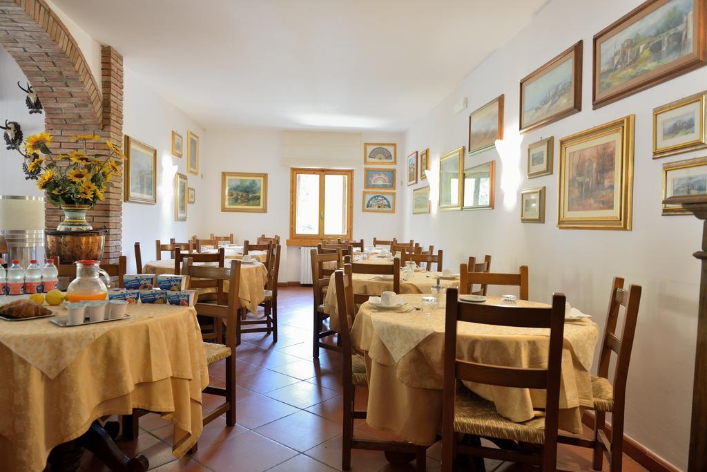 Hotel Archimede Reggello Kültér fotó