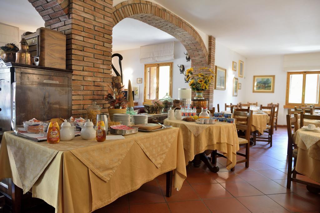 Hotel Archimede Reggello Kültér fotó